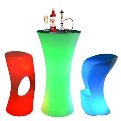 China Modern High Top Led Cocktail Tables Light Up Patio Bar Furniture Led Lighting Outdoor Tables And Chairs Set For Events for sale