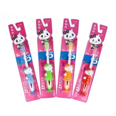 China High Quality Disposable Cute Cartoon Clog Children Kids Toothbrush With Suction for sale