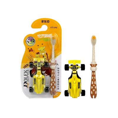 China Wheat Straw Cartoon Kids Toothbrush Disposable Cornstarch Hot-selling Biodegrable Handle for sale