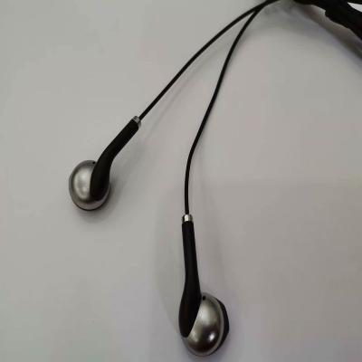 China Professional In-Ear Metal Earphone In Ear Cable Earphone Headphones Cheap Cable Manufacturer for sale