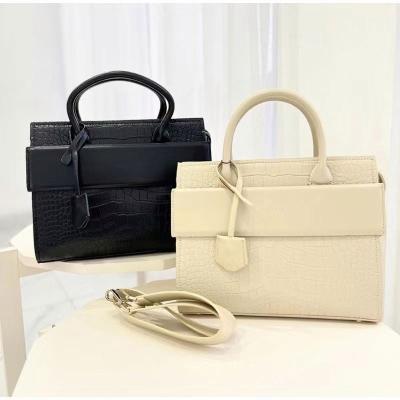 China Fashion Large Capacity PU Leather Ladies Bags Women Handbags Tote Bags For Women for sale