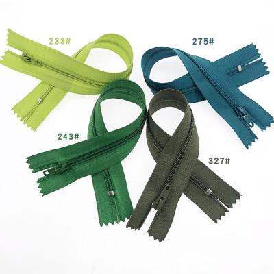 China Custome Wholesale Open End Waterproof Resin Zipper Waterproof Long Chain Zipper for sale