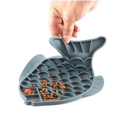 China Stocked Drop Shipping Silicone Slow Dog Food Eating Feeder Slow Bowl for sale