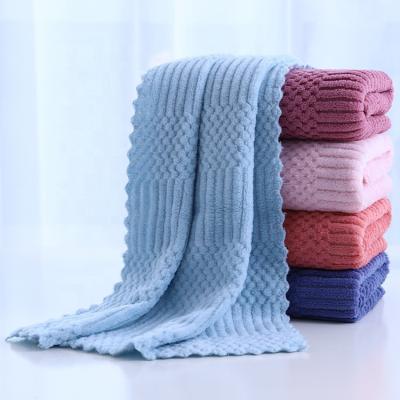 China Amazon Velvet Bath Towel Household Bathroom Washcloth Bath Towel Hypoallergenic Hot Selling Coral Set for sale