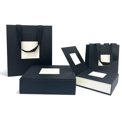 China High Quality Paper+Cardboard Magnetic Jewelry Set Box With Logo for sale