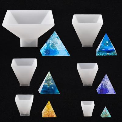 China Europe Hot Selling Home Decoration Transparent Resin Mold Decoration Pyramid Mold Epoxy UV Glue Resin Set Kit Mold for sale