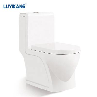 China 2022 New Design Double-flush Y5202 Washroom Ceramics Hotel Commode One Piece Toilet WC Toilet Seats for sale