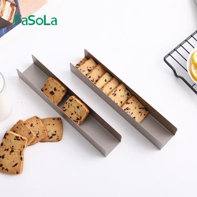 China DIY Biscuit Mold Non-Stick Cranberry Cookie Organizer FaSoLa Viable U Shaped Cookie Mold for sale