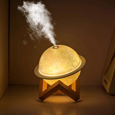 China Hotel New Arrival Mini Moon Design Ultrasonic Planet Home Decoration Air Humidifier for sale