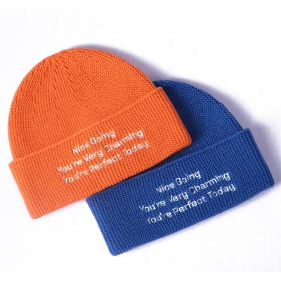 China JOINT Logo Embroidered Ski Warm Comfortable Boys Custom Girls Knitted Beanie Winter Hats for sale