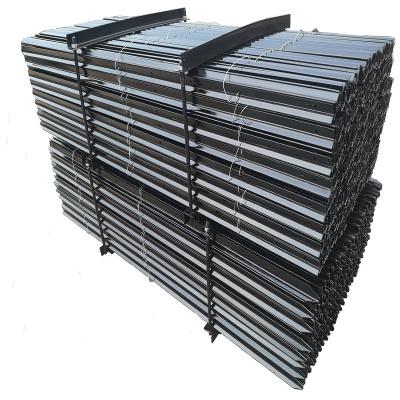 China Steel And Steel Wire Easily Assembled 0.45m - 2.4m Black Bitumen Stakes / Y Steel Stakes for sale