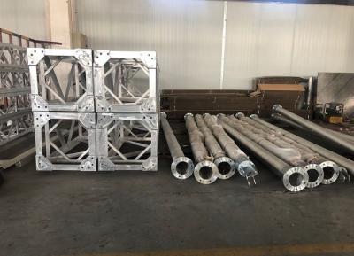 China Erección suspendida interna Gin Poles Aluminum Alloy de la torre del enrejado en venta