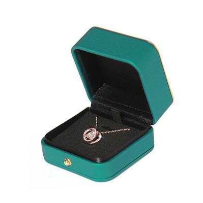 China Fashionable High Quality Green Box Ring Bracelet Necklace Box Jewelry Box For Ring Packing for sale