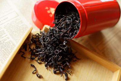 China Gezondheid Chinese organische zwarte thee Lapsang Souchong thee voor gefermenteerde verwerking door de mens Te koop