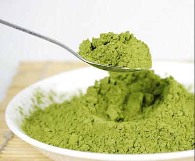 Cina Polvere istantanea solubile giapponese naturale al 100% del tè di Matcha per bere in vendita