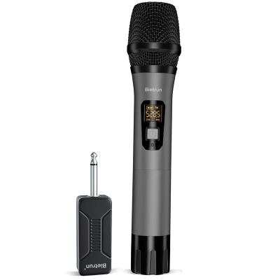 China Handheld Microphone Bietrun Wireless Microphone, Dynamic Handheld Karaoke UHF Metal MIC with Rechargeable Receiver (6hs Work), 160ft Range, for Kara for sale