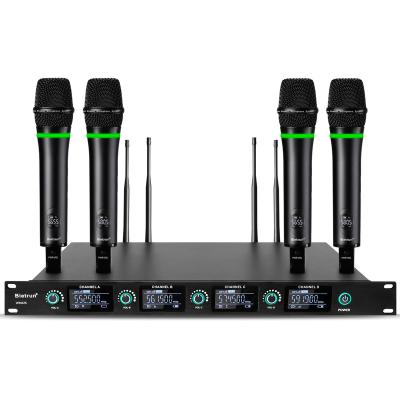 China Handheld Microphone Bietrun Wireless Microphone System, Pro UHF Metal 4-Channel Rechargeable Wireless Mic Set with Four Handheld Mics for Amplifier for sale