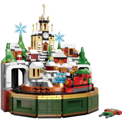 China Xingbao 18020 Christmas Castle Music Box Building Blocks Environmental Christmas Santa Bricks Building Toys for sale