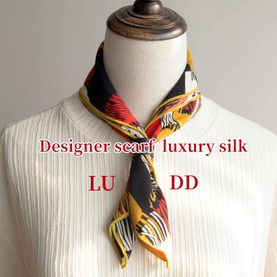 China Medium luxury designer silk scarf winter cashmere designer scarves replicacc double density G LU famous brands for sale