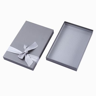 China Recycled Materials Custom Design Color Small Bottom And Lid Get Well Soon Gift Box for sale