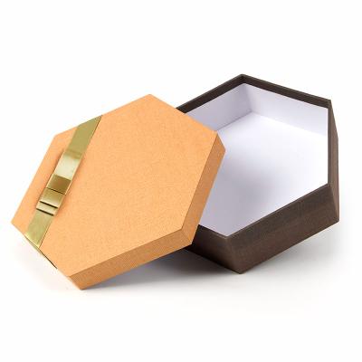 China Recycled Materials Custom Hexagon Gift Box Heart Shaped Jewelry Boxes With Lids for sale