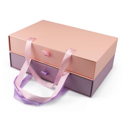 China Packaging Recycled Custom Hard Materials Paper Pink Gift Box With Stain Ribbon for sale