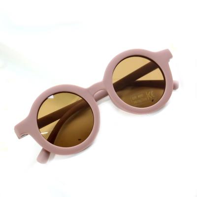 China 2022 Wholesale Fashionable Kids Sunglasses Top Brand 400 UV Polarized Kids Sunglasses PC Frame Candy Color Round Cute Kids Sunglasses for sale