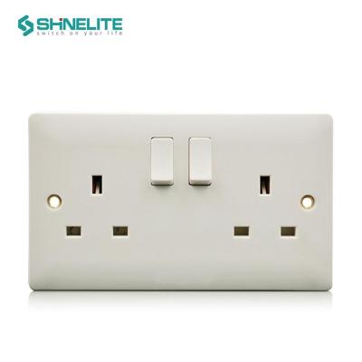 China BS Standard 2 Strip Wall Switch Commercial Socket Outlet , Single Pole for sale