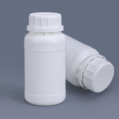 China Fluorinated Plastic Bottles for Chemical Packaging Round and Screen Printed Design for sale