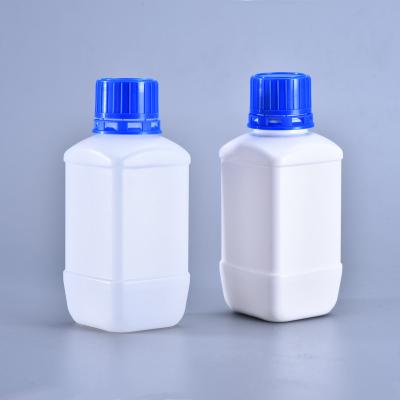 China Empty White HDPE Plastic Laboratory Bottles Indicator For Liquid Storage for sale