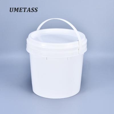 China Food Grade Plastic Container Round Bucket With Handle And Lid Good Sealing 100% Material for sale