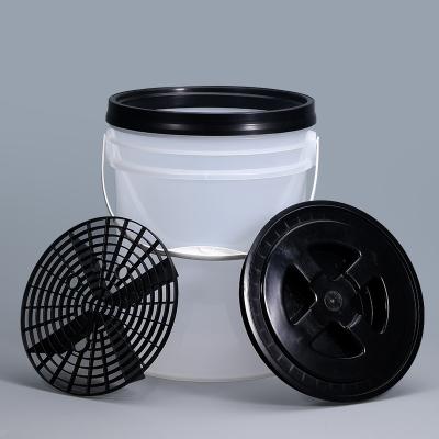 Cina 5 galloni di PP Car Detailing Wash Buckets Kit Collector di polvere Filter Grid in vendita