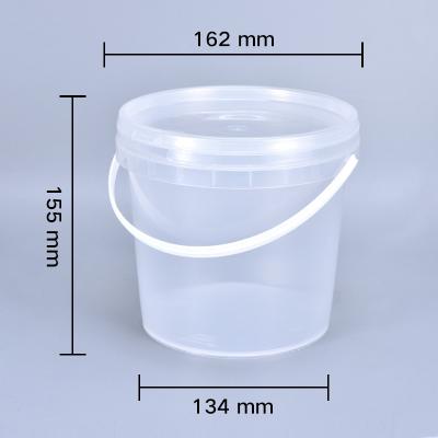 China 2L Capacity Plastic Pail With Lid for Cheese and Cream Storage Food Grade Customized Logo for sale