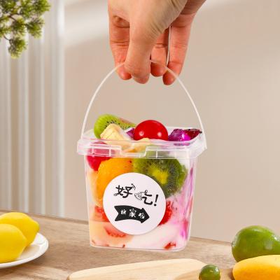 China 500ml Plastic Bucket For Ice Cream Fruit Salvage Container With Green Lid And Handle for sale