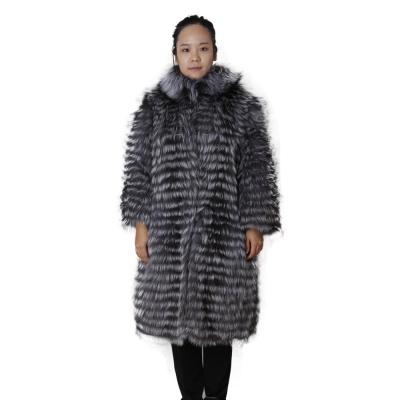 China Winter Women Sustainable Fur Jacket Long Horizontal Stripes Design Real Silver Fox Fur Coat for sale