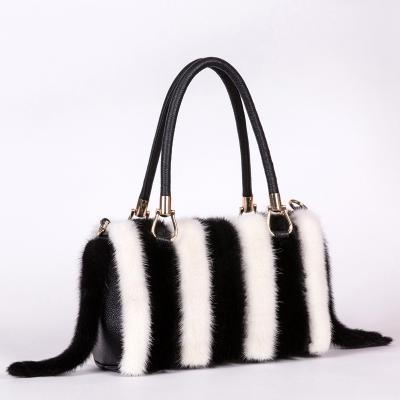 China Wholesale Fashion Winter Cute Soft Fur Mink Fur Bags Shoulder Large Capacity Girl Bags Luxury Plush Real Fur Handbags for sale