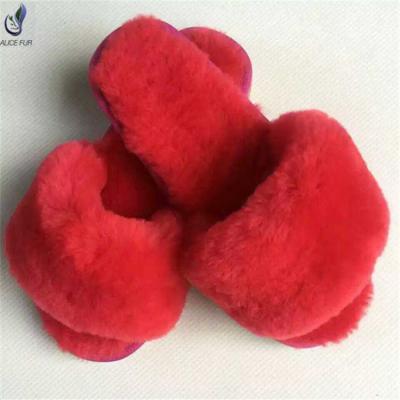 China Custom Made ALICEFUR Sheep Fur Shearling Slippers Anti-slippery Sandals Women's Shearling Fur Slippers for sale