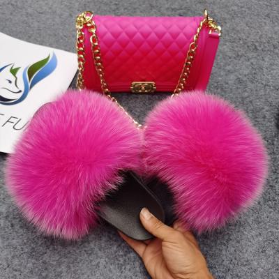 China Soft Anti-slippery Fashion Fur Sandal Fur Slippers Matching Real Fur Purse Slides And Purses For Women for sale