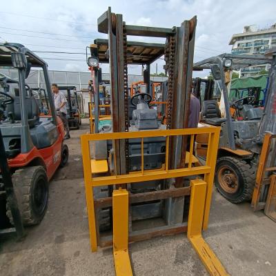 China Japanese original cheap imported forklift FD30-16 machine repair shops used forklift machine in good conition for sale