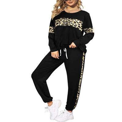 China QUICK DRY 2 Pieces Sweatsuits Outfits For Women Crewneck With Pockets Colorblock Women Striped Pants Sportswear Sets for sale