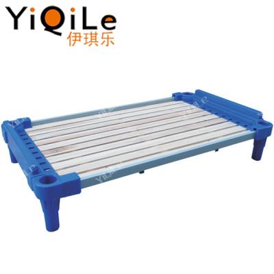 China solid daycare cribs for sale toddler cradle bed school furniture for kids for sale