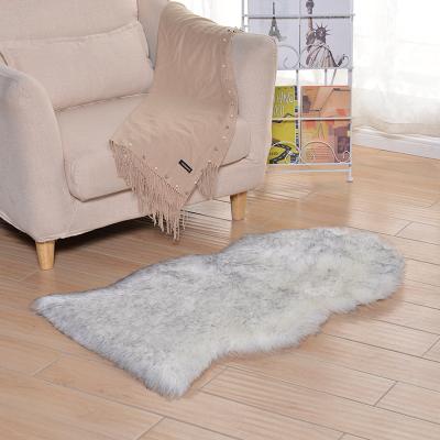 China Stain Resistant Wholesale Cheap Small Round Sheepskin Rugs Faux Fur Blanket Sheepskin Blankets for sale