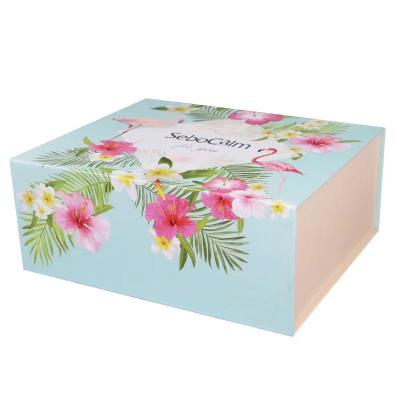 China Customized Recycled Flat Foldable Corrugated Paper 3ply Sizes Various Materials White Packaging Corrugated Boxes For Clothes Shoes Flower Package for sale