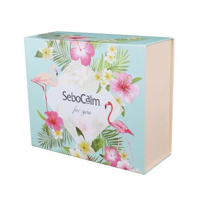 China Recycled Materials Customized Flat Various Sizes 3ply White Packaging Foldable Corrugated Paper Gift Boxes For Clothes Shoes Flower Pack for sale