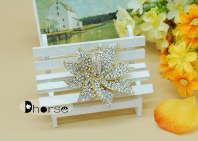 China Shining Rhinestone Flower Brooch , Rhinestone Brooch Pin For Evening Dress for sale