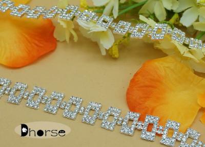 China Silver Crystal Rhinestone Chain Trimming For Grament Decoration for sale