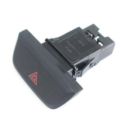 China LC Auto Parts C8974168050 Genuine Hazard Warning Lamp Switch For ISUZU MUX DMAX D-MAX Pickup à venda