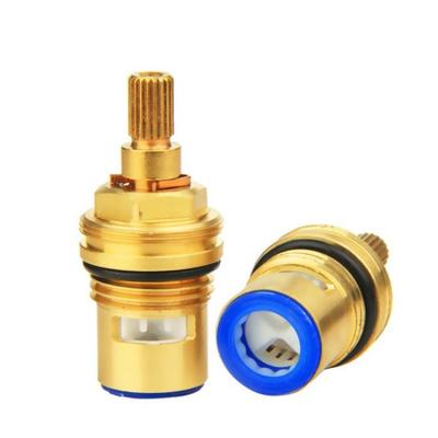 China 1/4 Turn Charger Faucet Traditional Brass Ceramic Valve Core for sale