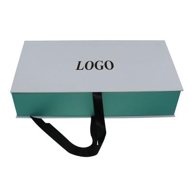 China Best Quality Handmade White And Green Paper Shape Gift Box With Black Ribbon for sale