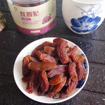 China Natural Princess 100% China Snack Dried Fruit Raisins for sale